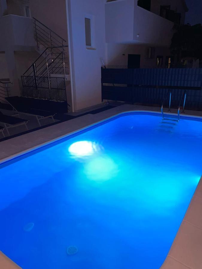 Villa Milena Sweet Apartment-With A Pool Trogir Zewnętrze zdjęcie